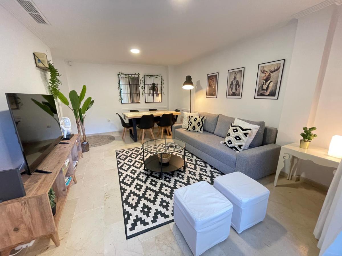 Marbella Pleasant Duplex By Elviria Las Dunas Beach Eksteriør billede